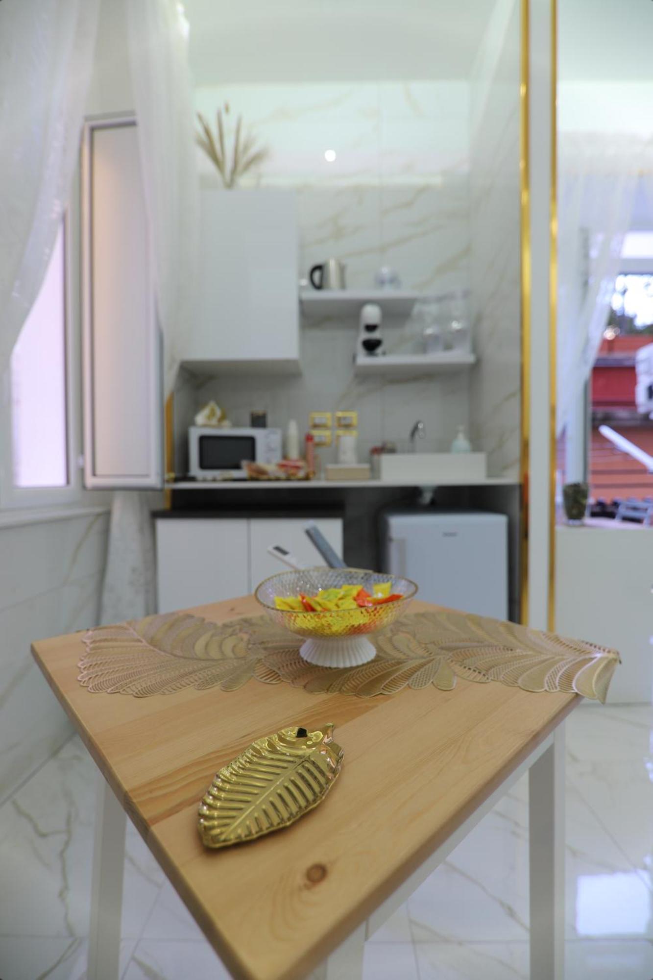 Apartament Regina House Neapol Zewnętrze zdjęcie