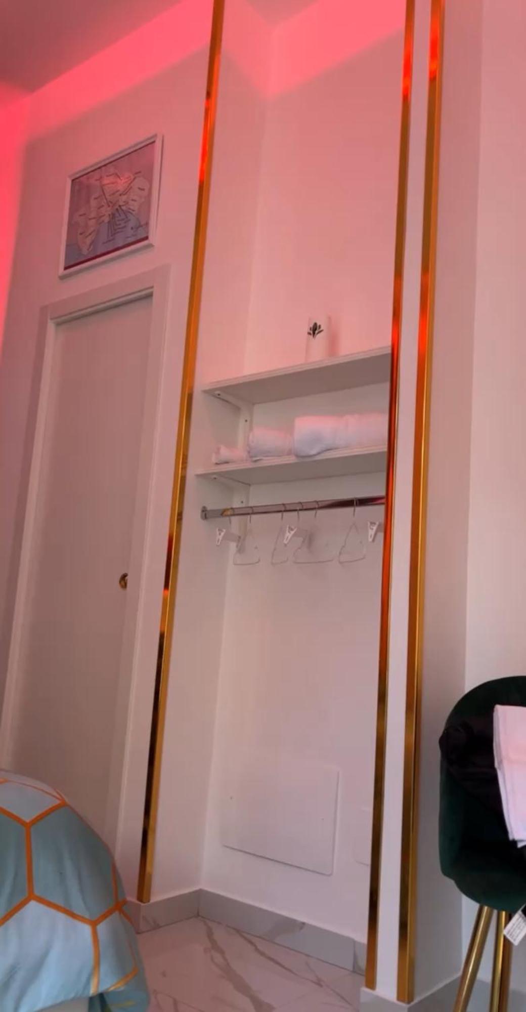 Apartament Regina House Neapol Zewnętrze zdjęcie